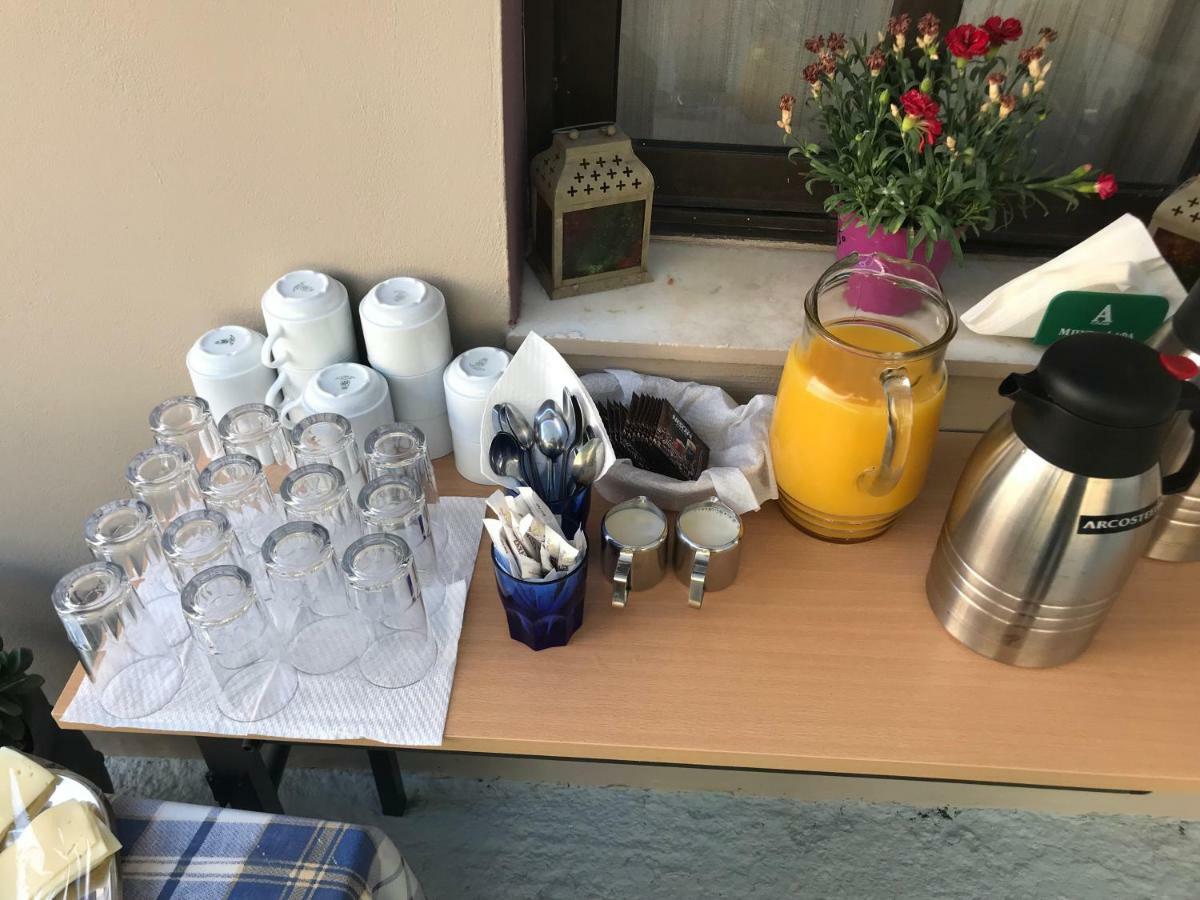 فندق Michaela بوروس المظهر الخارجي الصورة